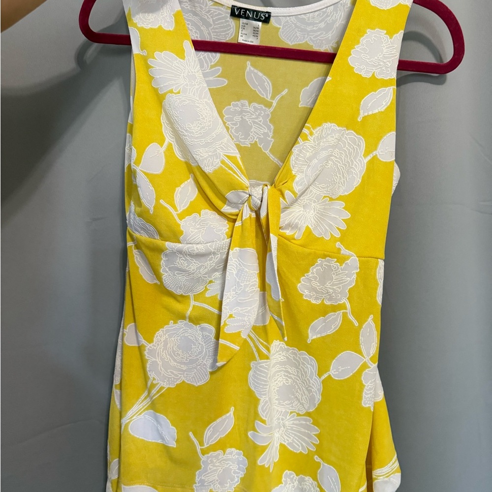 VENUS Yellow and White Floral Blouse